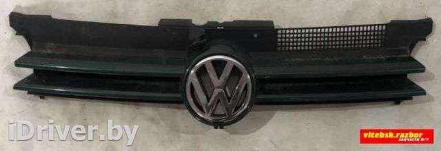 Решетка радиатора Volkswagen Golf 4 2000г.  - Фото 1