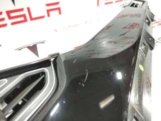 Накладка декоративная на торпедо Tesla model S 2015г. 1009344-00-A,1061734-00-B,1061733-00-B,1045969-03-B,1096880-00-B,1096879-00-B - Фото 6