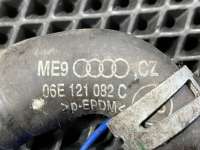 Патрубок (трубопровод, шланг) Audi Q5 1 2012г. 06E121082C - Фото 6