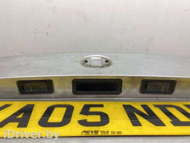 Кнопка открытия багажника BMW 5 E60/E61 2005г.  - Фото 1