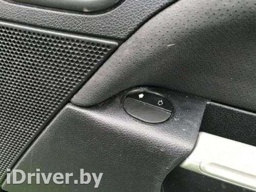 Кнопка стеклоподъемника переднего правого Ford Fiesta 5 2006г.  - Фото 1