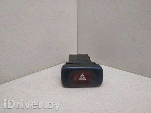 Кнопка аварийной сигнализации Nissan Primera 10 1994г.  - Фото 1