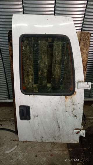  Дверь распашная задняя правая к Peugeot Expert 1  Арт MT29082076
