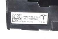 Разъем AUX / USB Tesla model Y 2020г. 1546129-00-D , art984282 - Фото 6