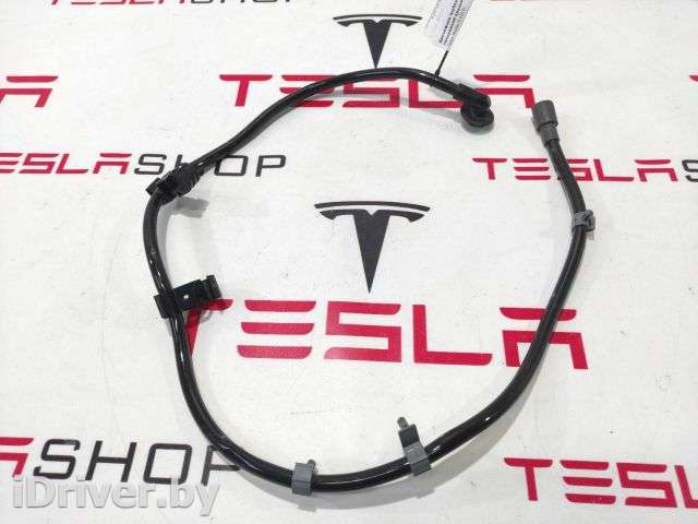 Стекло панорамной крыши Tesla model S 2015г. 1013245-00-F,1013244-00-F - Фото 1