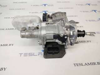 1037123-00 электрический усилитель тормозов к Tesla model S Арт 12158