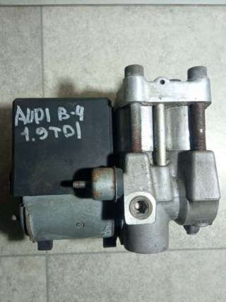 Блок АБС (ABS) Audi 80 B4 1994г. 4A0614111A,0265201049 - Фото 2