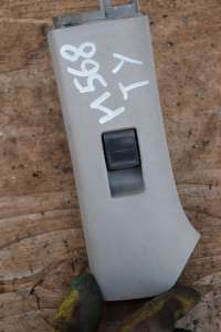 Кнопка стеклоподъемника переднего правого к Toyota Yaris 2 Арт H568-543-1