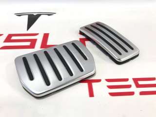 Накладка на педаль Tesla model S 2021г. 1420691-20-B - Фото 4