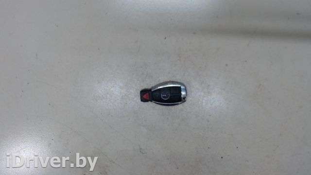 Ключ Mercedes GLK X204 2012г. 2049050804 - Фото 1