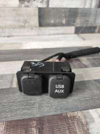  Разъем AUX / USB к Mazda 3 BM Арт 56087658
