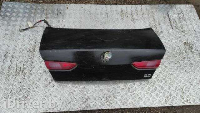 Крышка багажника (дверь 3-5) Alfa Romeo 156 2000г.  - Фото 1