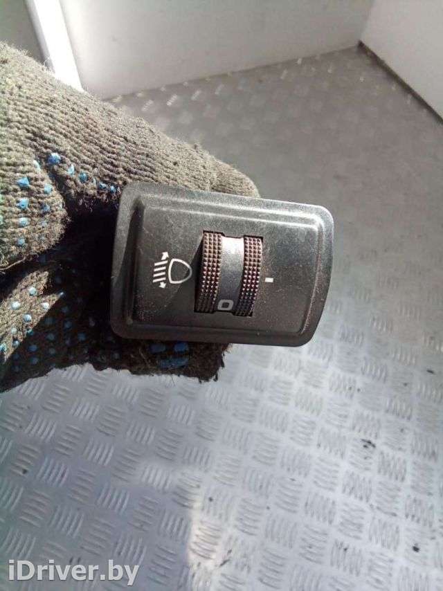 Кнопка корректора фар Audi A4 B5 1999г. 8D0941301C - Фото 1