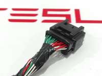 Разъем (фишка) проводки Tesla model X 2017г. 1072447-82-A - Фото 2