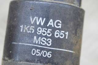 Насос (моторчик) омывателя стекла Volkswagen Transporter T5 2006г. 1K5955651 , art5982009 - Фото 6