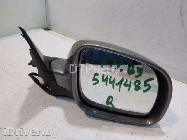 Зеркало правое электрическое Volkswagen Passat B5 2001г.  - Фото 1