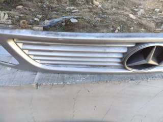 Решетка радиатора Mercedes Vito W638 2000г.  - Фото 2