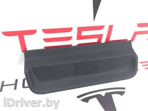 Накладка декоративная на торпедо Tesla model S 2021г. 1494715-00-C,1563022-00-B - Фото 1