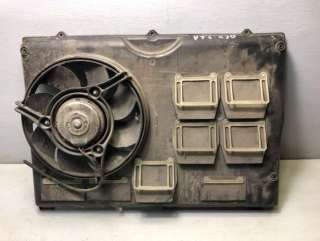 Вентилятор радиатора Audi 100 C4 1993г. 4A0121207E - Фото 4