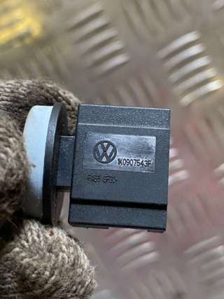 Датчик температуры Volkswagen Passat B7 2013г. 1K0907543F - Фото 4