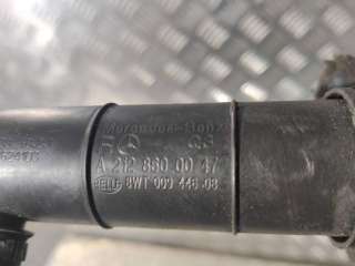 Форсунка омывателя фары Mercedes E W212 2010г. A2128600047 - Фото 5