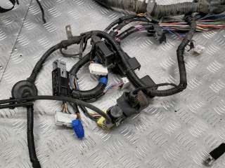 Проводка двигателя Kia Sportage 2 2005г.  - Фото 6