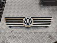  Решетка радиатора к Volkswagen Bora Арт 58646437