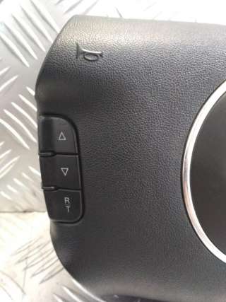 Подушка безопасности водителя Audi A4 B8 2001г. 8E0880201B - Фото 2
