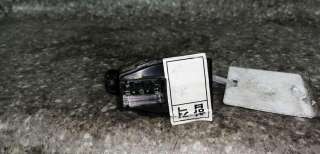  Кнопка стеклоподъемника к Hyundai Santa FE 1 (SM) Арт 28514003004