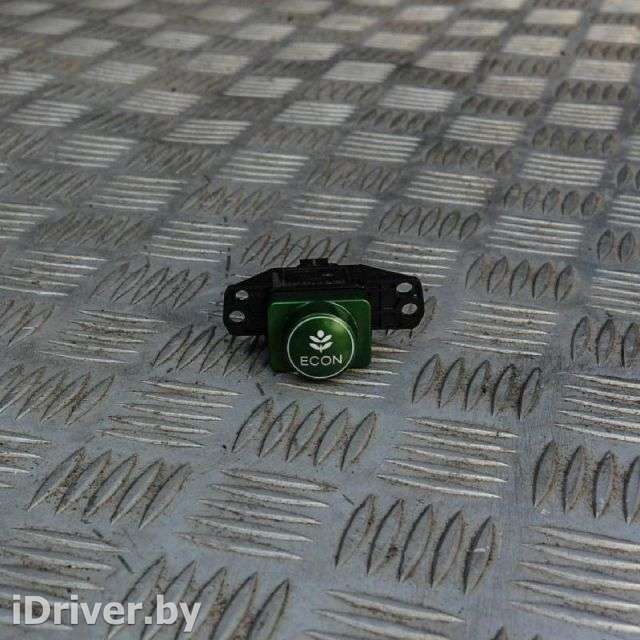 Кнопка (Выключатель) Honda CR-V 1 2014г. M48099 , art102318 - Фото 1