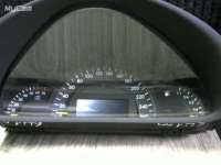 Щиток приборов (приборная панель) Mercedes C W203 2000г.  - Фото 3