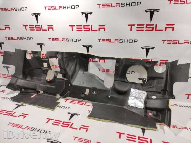 шумоизоляция двигателя Tesla model 3 2020г. 1082948 - Фото 1