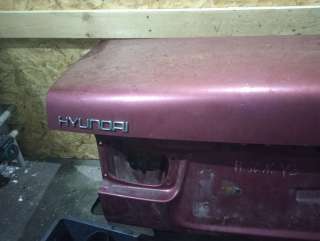 Крышка багажника (дверь 3-5) Hyundai Sonata (Y3) 1994г.  - Фото 2