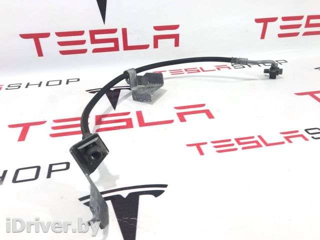 Шланг тормозной Tesla model S 2021г. 1420732-00-C - Фото 1