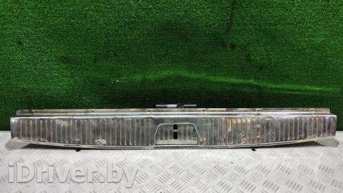 Накладка внутренняя на заднюю панель кузова Mercedes E W211 2006г. A2116900089 - Фото 1