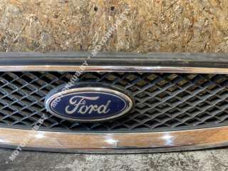 Решетка радиатора Ford Focus 2 2005г.  - Фото 5
