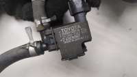 Коллектор впускной Toyota Rav 4 2 2001г. 1712022030 - Фото 4