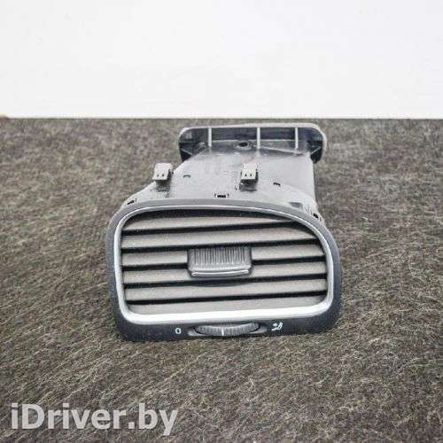 Дефлектор обдува салона Volkswagen Golf 5 2009г. 5K0819710C5K0819704J , art224672 - Фото 1
