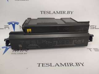 1119059-00 крышка блока предохранителей переднего к Tesla model S Арт 12007