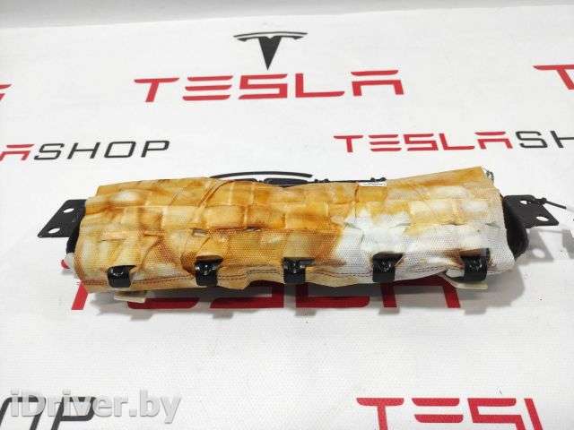 Подушка безопасности пассажира Tesla model X 2022г. 1077826-00-D - Фото 1