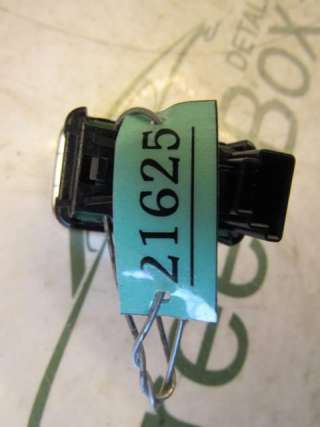 A2049058202 Кнопка стеклоподъемника Mercedes C W204 Арт 29849, вид 3