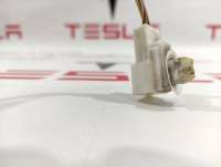 Разъем (фишка) проводки Tesla model 3 2019г. 1067955-00-G - Фото 2