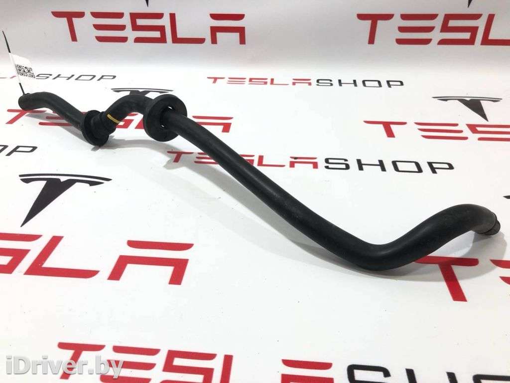 Патрубок (трубопровод, шланг) Tesla model S 2018г. 1031034-00-C  - Фото 3