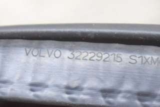 Уплотнитель Volvo XC 40 2020г. 32229215 , art2970561 - Фото 5