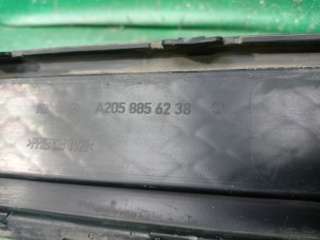 Накладка бампера Mercedes C W205 2014г. a2058856238 - Фото 15