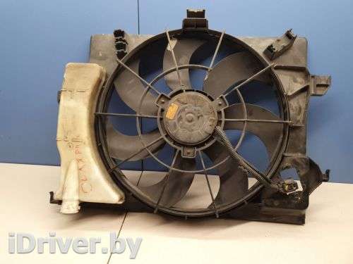 Вентилятор радиатора Hyundai Solaris 1 2010г. 253804L050 - Фото 1