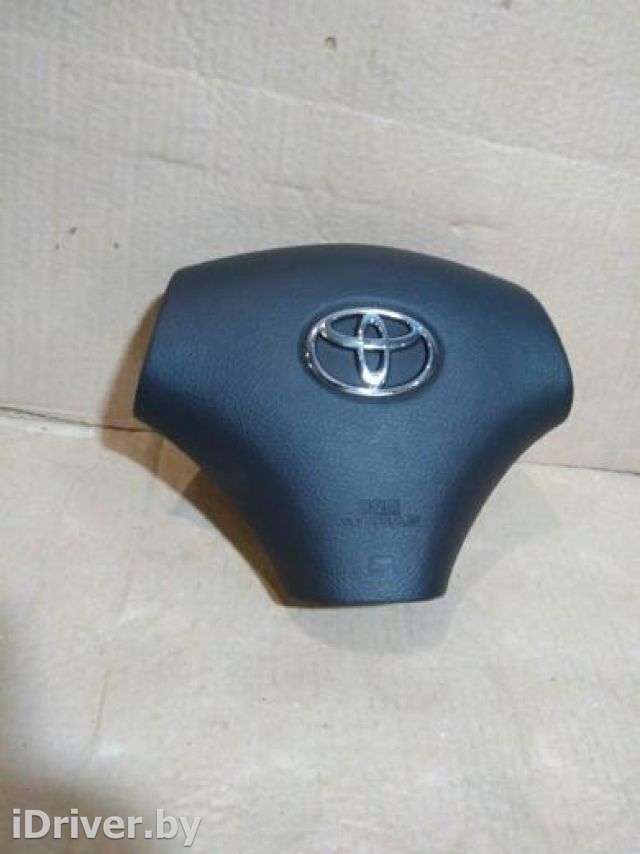 подушка безопасности водителя Toyota Corolla E120 2005г. 45130-13060-B0 - Фото 1