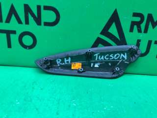 Накладка обшивки двери Hyundai Tucson 3 2015г. 83720d7010 - Фото 4