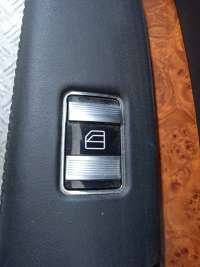  Кнопка стеклоподъемника передней правой к Mercedes S W221 Арт 46023042686