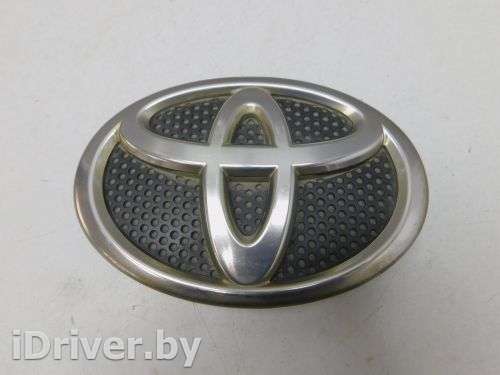 Эмблема Toyota Rav 4 2   - Фото 1